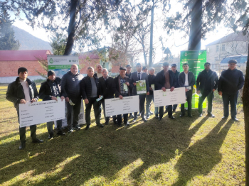 Qax və Zaqatalada təsərrüfatlarına zərər dəymiş fermerlərə 22 268 manat sığorta ödənilib