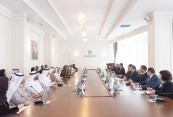 Nazir Məcnun Məmmədov Birləşmiş Ərəb Əmirliklərinin nümayəndə heyəti ilə görüşüb